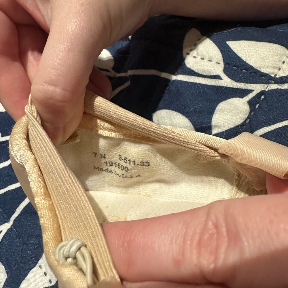 Gaynor Minden 7N pointe shoe